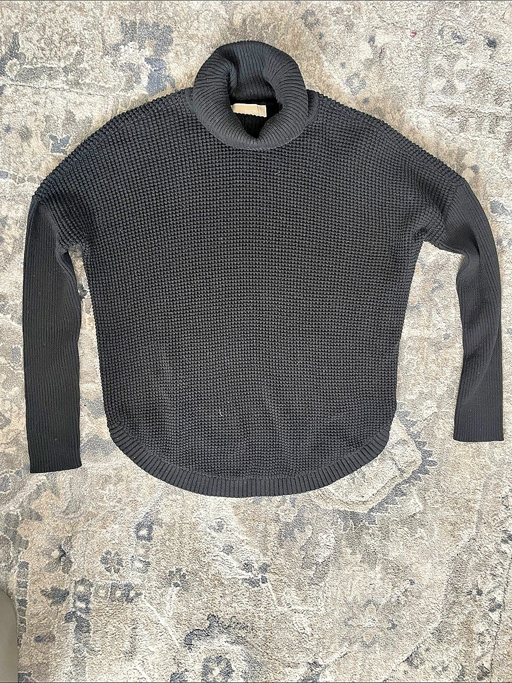 Michael Kors Black Turtleneck Sweater Size Small Like New
